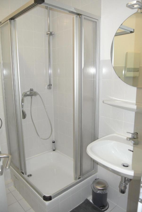 Apartmondo Ferienwohnungen Wuppertal Wichlinghaus Екстериор снимка
